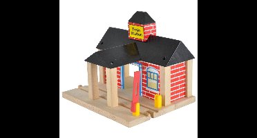 Houten treinstation mentari