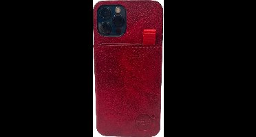 HEM Luxe Lederen Back Cover - Geschikt voor iPhone 14 / iPhone 15 - Rood - Telefoonhoesje / Achterkant voor 3 pasjes