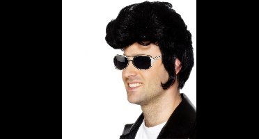 Elvis verkleed set pruik zwart en Elvis bril voor heren - Rock and Roll thema uit de jaren 50 en 60