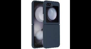 Accezz Hoesje - Geschikt voor Samsung Galaxy Z Flip 5 - Liquid Silicone Backcover - Donkerblauw