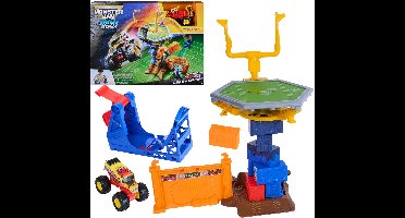 Monster Jam - Smash & Bash - Crash Course Speelset met Launcher & Exclusieve 1:64 Monstertruck - Speelset