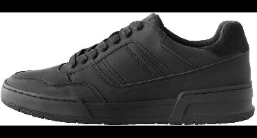 Next Sneakers