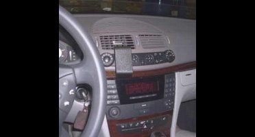 Brodit center mount v. MB E-klasse 200/420 02-04