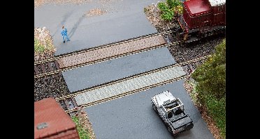 Faller - 2 Spoorwegovergangen - modelbouwsets, hobbybouwspeelgoed voor kinderen, modelverf en accessoires