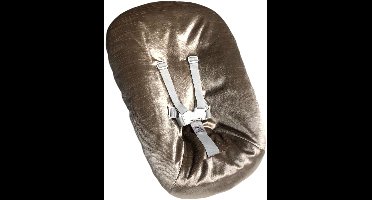 #27 newborn hoes, Zand shinny velours, Stokke Tripp Trapp. Ook geschikt voor Kidsmill Up.