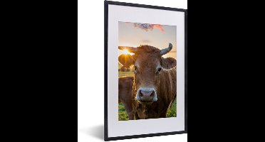 PosterMonkey - Poster - Fotolijst - Koeien - Zonsondergang - Natuur - Dieren - Koe - Kader - 40x60 cm - Poster koe - Foto lijst - Poster in lijst - Poster natuur