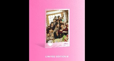 Team - First Howling : We (1 CD | 1 Book) (Limited Edition B)