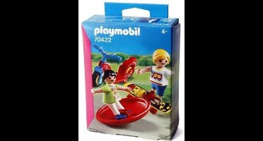Playmobil 70422 – twee kinderen met speelgoed