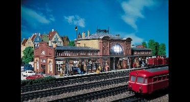 Faller - Station Mittelstadt - modelbouwsets, hobbybouwspeelgoed voor kinderen, modelverf en accessoires