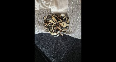 Eviva Home Deco Sierkussen - Everheart Tijger Geel - Okergeel - Dierenprint - Luxe Design