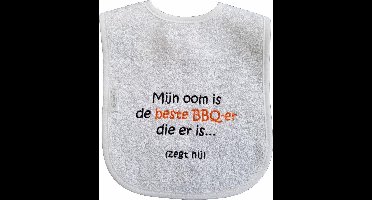 Witte slab met "Mijn oom is de beste bbq-er die er is... (zegt hij)"