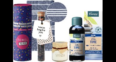 Kneipp Cadeauset Bad Me Time Luxe Hamam Handdoek - Kneipp Bad Olie 100 ml Me Time - Towel To Go Hamamdoek Donkerblauw - My Flame Kaars Glaasje Strength