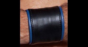 Colt Leather Wrist Wallet Blue