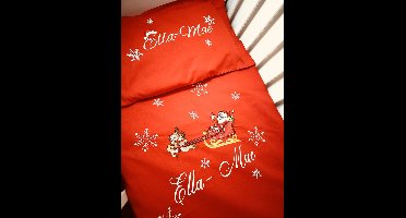 Gepersonaliseerde rode dekbedovertrekset voor kinderen met rendieren en sneeuwvlokken en de naam van je kind geborduurd(110x160cm)/Personalized red duvet cover set for children with reindeer and snowflakes and your child's name embroidered(110x160cm)