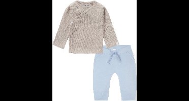 Noppies - Kledingset - 2 delig - Broek Naupli Lichtblauw - Shirt Nanyuki overslagshirt Taupe - Maat 44