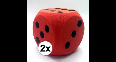 T&F Creations Grote dobbelsteen - 2x - rood - 16 x 16 cm - foam - groot formaat - dobbelspel dobbelsteen