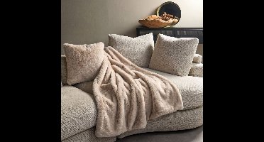 Dutch Decor - ZINZI - plaid 140x180 cm - bontlook - effen kleur - Pumice Stone - beige