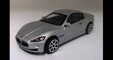 Bburago 1:43 Maserati GranTurismo metalen automodel