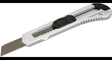 Mvc Afbreekmes 18mm breed