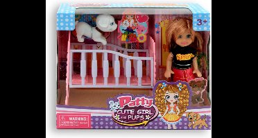 popje Patty 12 cm met bed en hond 8409