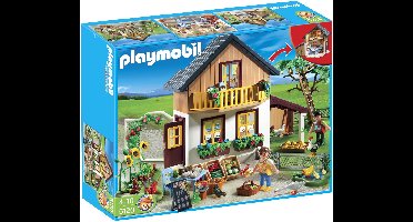 Hoeve met bio-winkel/Maison des fermiers et boutique