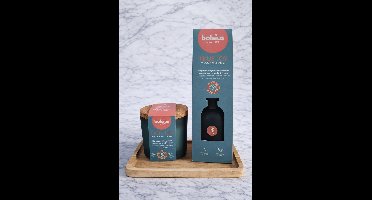 Bolsius Woody Wellness geurstokjes en geurkaars met plankje