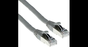 ACT Grijze 0,25 meter LSZH SFTP CAT6A patchkabel snagless met RJ45 connectoren FB7052