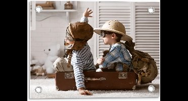 Tuinposter – Vliegtuig Koffer - 40x30cm Foto op Tuinposter  (wanddecoratie voor buiten en binnen)