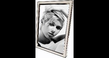 Verzilverde Fotolijst 10x15cm met Ivoor kleurige binnen rand