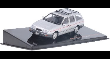 Ford Sierra Ghia Estate (Rural) Ixo Modelauto 1:43 1988 CLC391N Schaalmodel