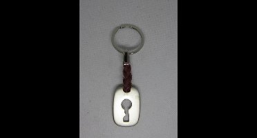 sleutelhanger, keychain, GILDE, oersterk staal. Slotje met bruin leer