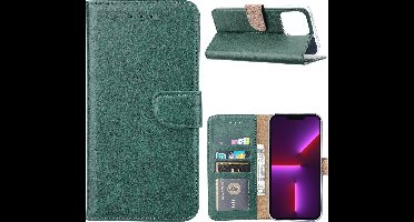 Hoesje Geschikt voor iPhone 14 Pro Max portemonnee Bookcase – Groen