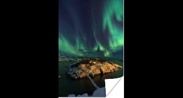 Groen noorderlicht boven een huis 20x30 cm - klein - Foto print op Poster (wanddecoratie woonkamer / slaapkamer)