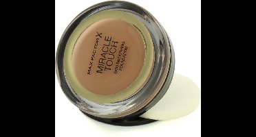 Max Factor Miracle Touch Skin Smoothing Foundation