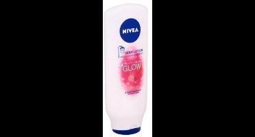 NIVEA Bodylotion Onder De Douche Peeling Glow 250Ml