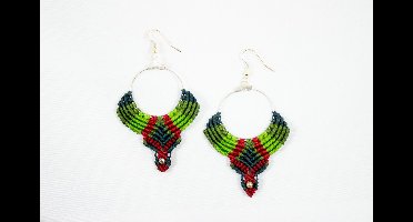 Macramé Oorhangers - Grijs/Groen/Rood - Handgemaakt van Duurzaam Waxed Polyester - Model H04