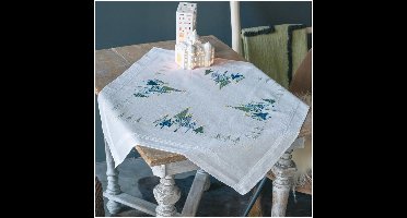 Vervaco - Tafelkleed kit - Kerst - Moderne dennenbomen - PN-0197923 - Borduren - Borduurpakket - Borduurpakket volwassenen - Borduurpakket kind