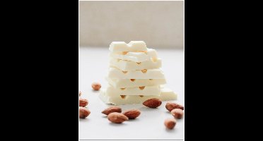Poster – Witte Chocolade met Nootjes - 30x40cm Foto op Posterpapier