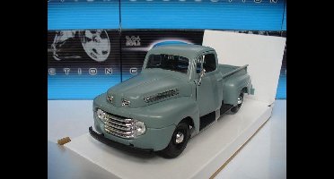 Maisto 1/25 Ford F-1 Pickup Mat Grijs 1948