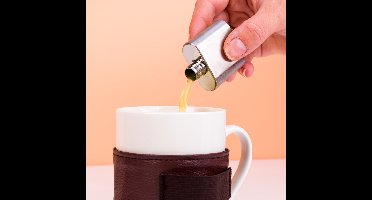 Mok Met Mini-heupflacon van Ditverzinjeniet.nl