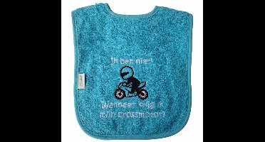 Blauwe (turquoise) slab met "Ik ben hier! Wanneer krijg ik mijn crossmotor?" - motor, motorrijden, stoer, crossen, blauw, blauwe, kraamcadeautje