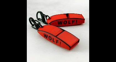 Zweeds Anti wolf fluitje - 2 stuks - met 2 sleutelhangers + 1 gratis AllForFun fluitje - Zeer luid anti wolvenfluitje - Tegen Wolven - Wilde zwijnen - Noodfluitje - Wolven fluitje