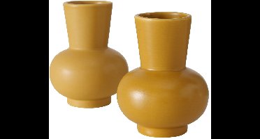 Vaas Addison – Aardewerk – Mat okergeel – 12 cm hoog – 2 modellen – 1 stuk willekeurig geleverd