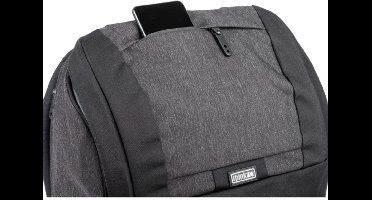 Think Tank - SpeedTop 30 - Rugzak met magnetische klep - Geschikt voor 16' MacBook Pro, iPad Pro of A4-documenten - Zwart/Grijs