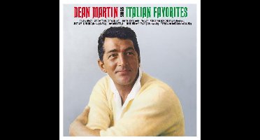 Sings Italian Favorites