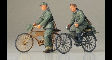Tamiya Modelbouwpakket Diorama - 35240 Diorama-Set Soldier with Bicycle Plastic - 1:35 - Modelbouw