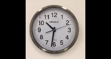 Wandklok aluminium modern design 30