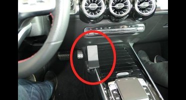 Proclip Mercedes Benz GLB-Class 20- Console mount left side