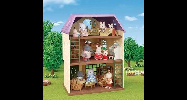 Sylvanian Families 5728 Wisteria Terrace Gift Set