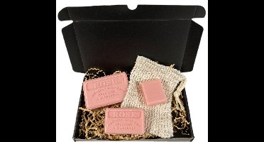 Zeepbox cadeau Rose 1x125 g.  1x60 g. 1x30 g 1x Sisal zeep scrub zakje